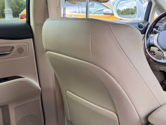 2015 Lexus RX 350 III Рестайлинг, белый, 2500000 рублей - вид 9