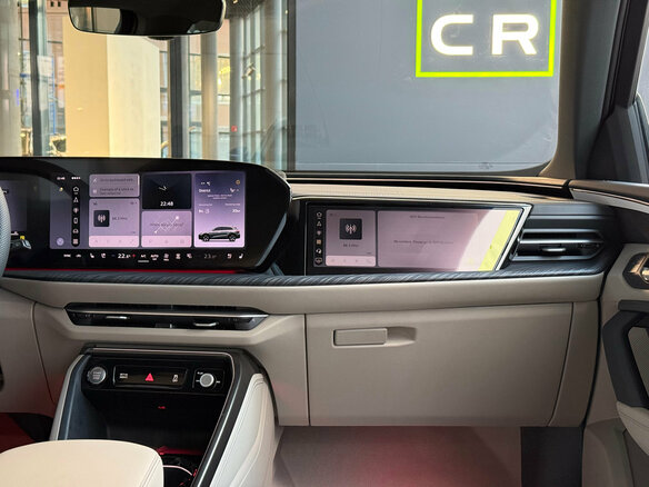 2026 Audi Q5 L III (GU), зелёный, 5900000 рублей - вид 13