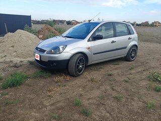 2007 Ford Fiesta Mk5, серебристый, 650000 рублей, вид 5