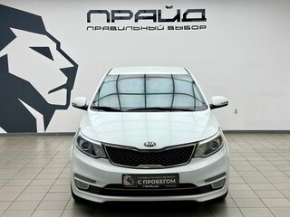 2017 Kia Rio III Рестайлинг, белый, 1200000 рублей, вид 2