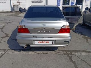 2006 Daewoo Nexia I, серебристый, 200000 рублей, вид 3