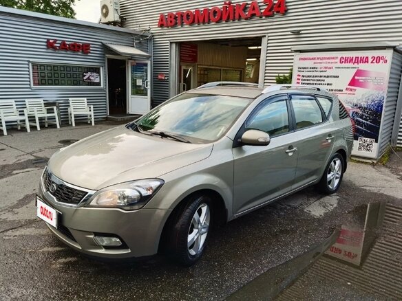 2011 Kia Ceed I Рестайлинг, серебристый, 780000 рублей - вид 5