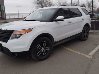 2013 Ford Explorer V, белый, 1980000 рублей, вид 1