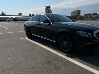 2017 Mercedes-Benz E-Класс 300 V (W213, S213, C238), чёрный, 2500000 рублей, вид 2