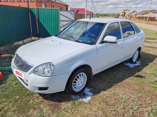2013 Lada (ВАЗ) Priora I Рестайлинг, белый, 300000 рублей, вид 1