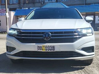 2019 Volkswagen Jetta 6-speed VII, белый, 1650000 рублей, вид 1