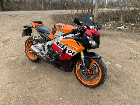 2011 Honda CBR 1000 RR/RA Fireblade, золотистый, 830000 рублей, вид 4