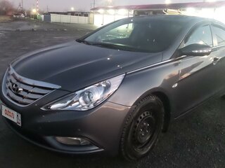 2011 Hyundai Sonata VI (YF), серебристый, 1200000 рублей, вид 3