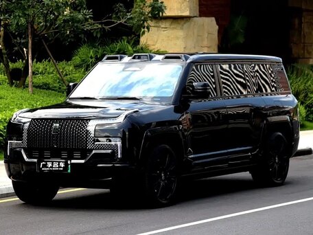 BYD Yangwang U8