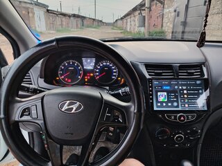 2013 Hyundai Solaris I, белый, 870000 рублей, вид 5