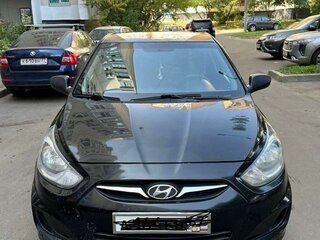2011 Hyundai Solaris I, чёрный, 780000 рублей, вид 2