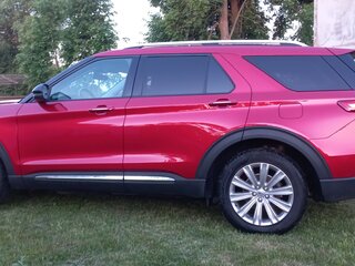 2020 Ford Explorer VI, красный, 2721000 рублей, вид 5