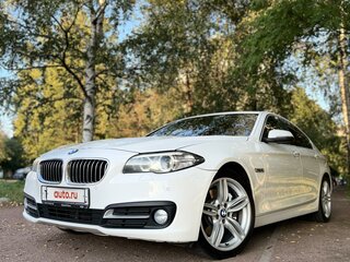 2013 BMW 5 серии 530d xDrive VI (F10/F11/F07) Рестайлинг, белый, 2150000 рублей, вид 1