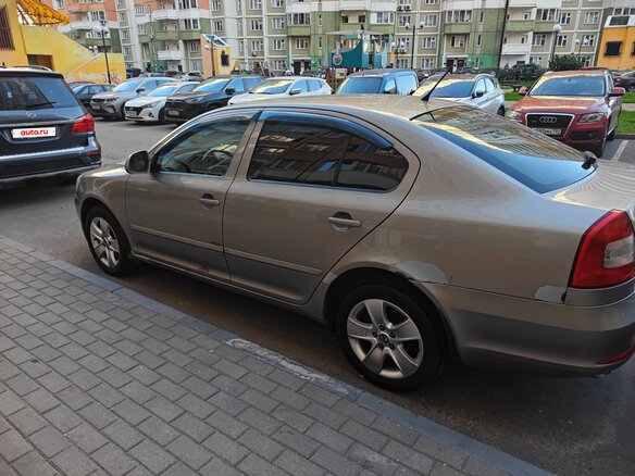 2012 Skoda Octavia II (A5) Рестайлинг, бежевый - вид 12