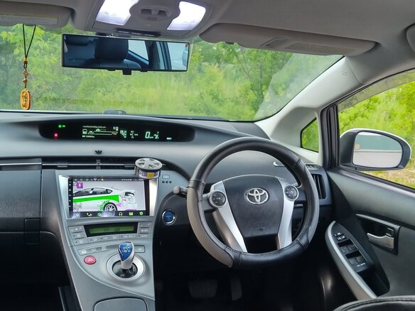2012 Toyota Prius III Рестайлинг (XW30), белый, 1315000 рублей - вид 6