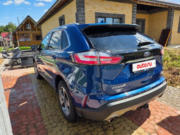 2020 Ford Edge II Рестайлинг, синий, 1700000 рублей - вид 6