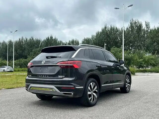 2022 Volkswagen Tayron I, чёрный, 2240000 рублей, вид 4