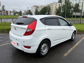 2012 Hyundai Solaris I, белый, 554990 рублей, вид 3