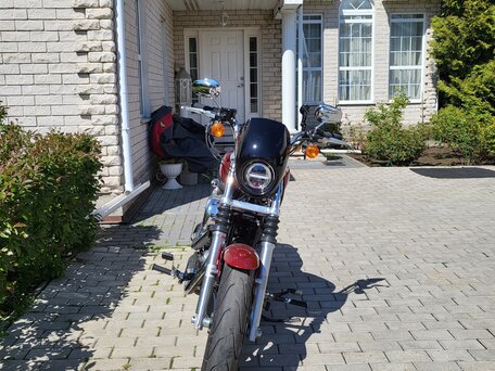 2019 Harley-Davidson Sportster 883, красный, 830000 рублей, вид 4