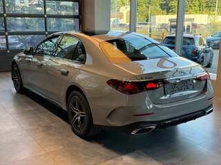 2026 Mercedes-Benz E-Класс 300 VI (W214, S214), серый, 10690000 рублей, вид 4