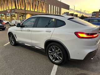 2021 BMW X4 20i II (G02), белый, 5175000 рублей, вид 2