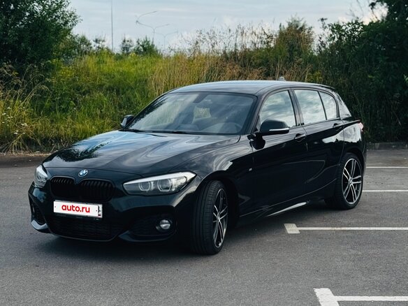 2019 BMW 1 серии 118i II (F20/F21) Рестайлинг 2, чёрный, 1950000 рублей - вид 2