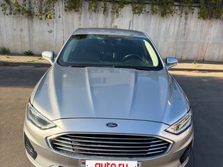 2020 Ford Fusion (North America) II Рестайлинг, серебристый, 1400000 рублей, вид 2