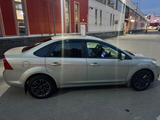 2008 Ford Focus II Рестайлинг, бежевый, 470000 рублей, вид 4