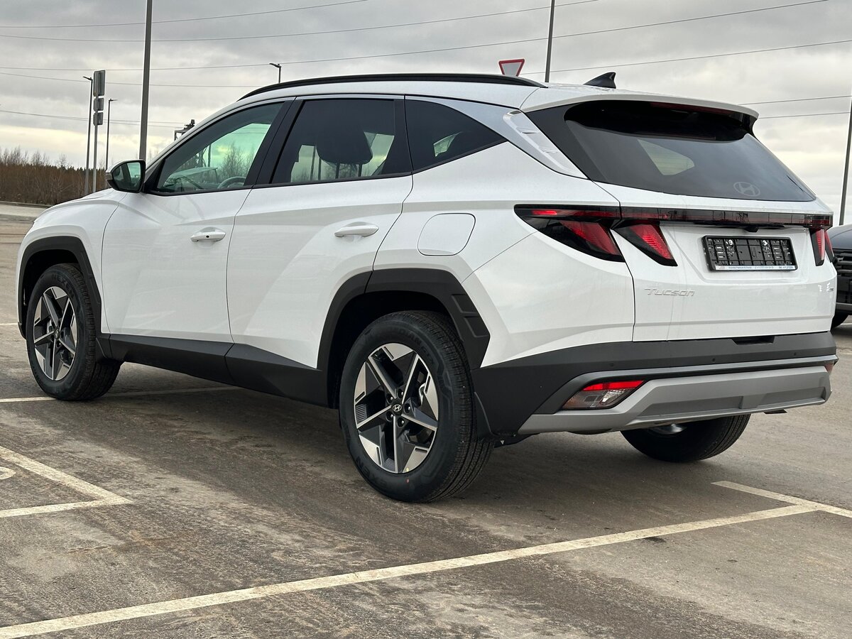 Hyundai обновила Tucson: 292 лошадиные силы и 17-дюймовый дисплей