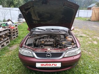 2001 Opel Vectra B Рестайлинг, красный, 230000 рублей, вид 2