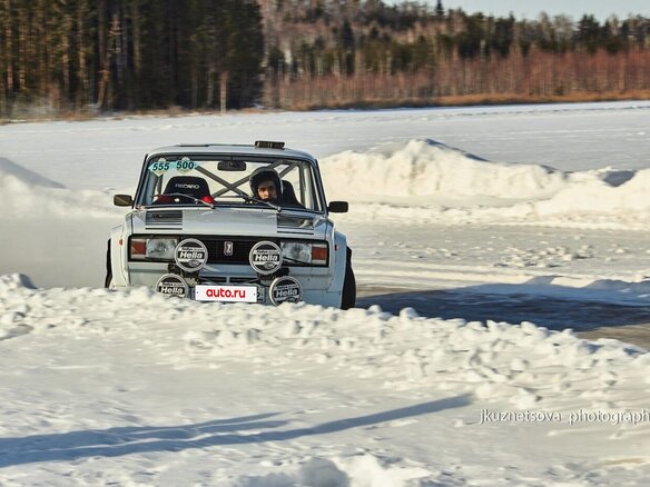 2008 Lada (ВАЗ) 2105, белый, 1500000 рублей