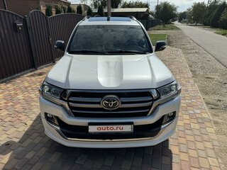 2019 Toyota Land Cruiser 200 Series Рестайлинг 2, белый, 8300000 рублей, вид 5