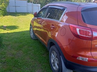 2013 Kia Sportage III, оранжевый, 1050000 рублей, вид 4