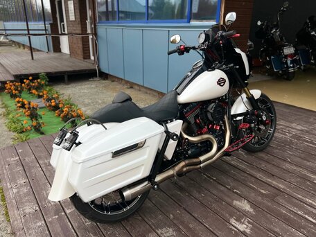 2016 Harley-Davidson Road King, белый, 1200000 рублей, вид 4