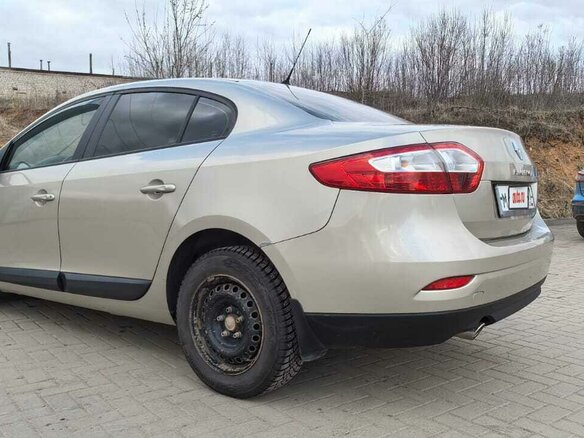 2011 Renault Fluence I, бежевый, 680000 рублей - вид 12