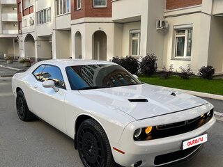 2022 Dodge Challenger III Рестайлинг 2, белый, 6300000 рублей, вид 5