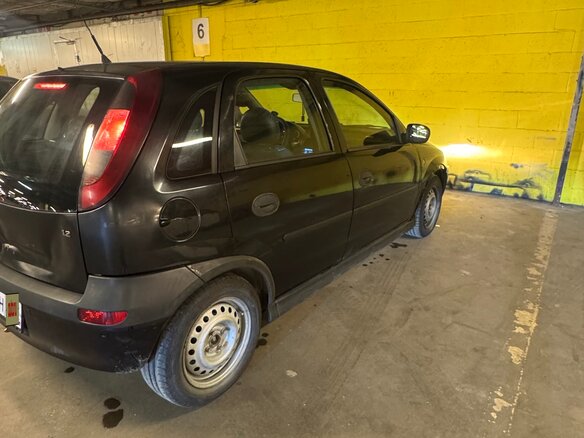2002 Opel Corsa C, чёрный, 260000 рублей - вид 4