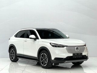 2022 Honda Vezel II, белый, 2150000 рублей, вид 3
