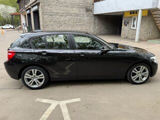 2013 BMW 1 серии 116i II (F20/F21), чёрный, 1090000 рублей, вид 3