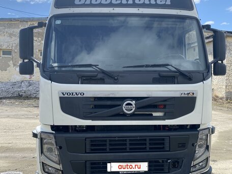 2012 Volvo FM, белый, 4500000 рублей, вид 1