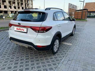 2019 Kia Rio X-Line IV, белый, 820000 рублей, вид 3