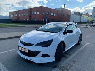 2013 Opel Astra GTC J Рестайлинг, белый, 900000 рублей, вид 1