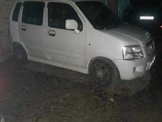 2003 Suzuki Wagon R Solio II, белый, 490000 рублей, вид 2