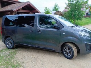 2020 Peugeot Traveller I, серый, 3400000 рублей, вид 3