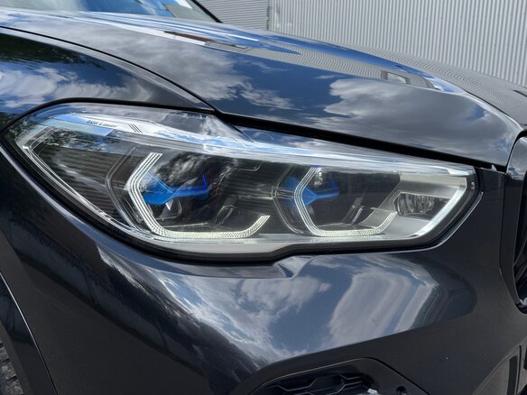 2021 BMW X5 40i IV (G05/G18), чёрный, 7600000 рублей - вид 12
