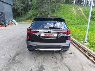 2021 Kia Seltos I, чёрный, 1950000 рублей, вид 4