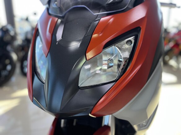 2016 BMW C 650 Sport, оранжевый - вид 20