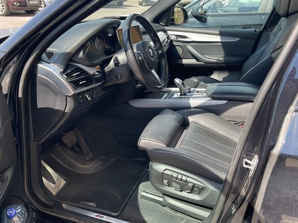 2017 BMW X5 40d III (F15), чёрный, 5500000 рублей - вид 12