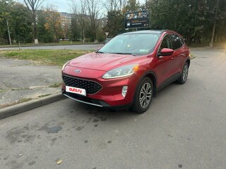2021 Ford Escape IV, красный, 2100000 рублей, вид 1