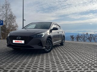 2022 Hyundai Solaris II Рестайлинг, серый, 1300000 рублей, вид 1